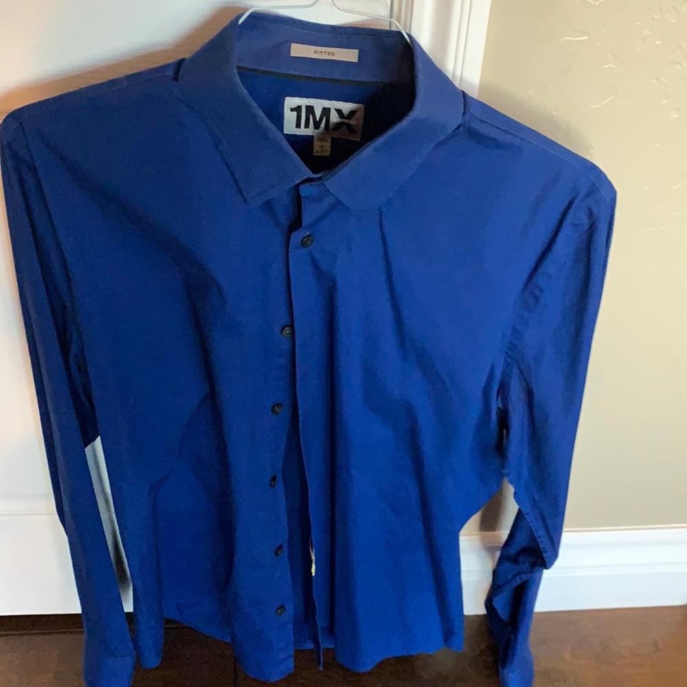 Men’s dress shirt